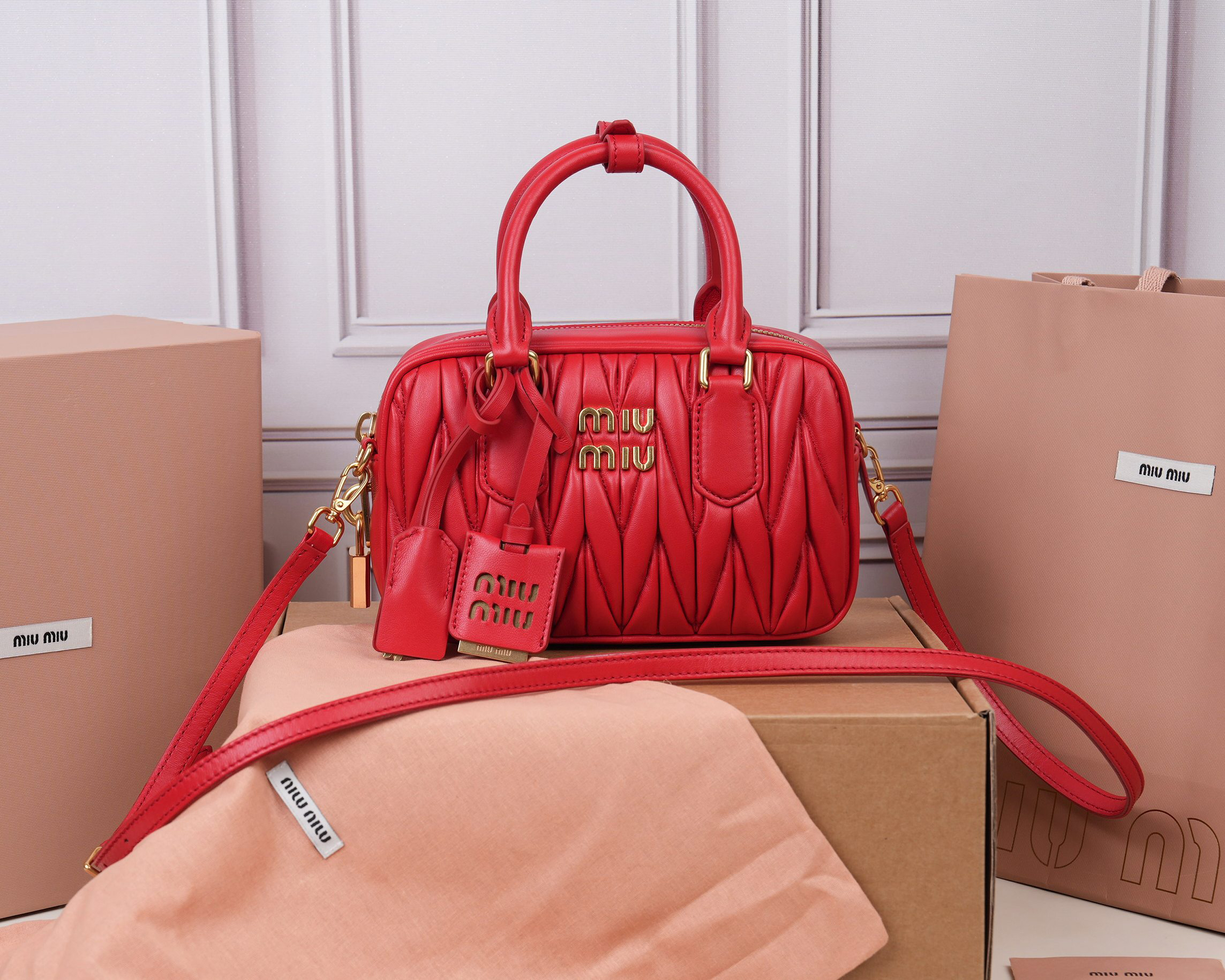 Handbag
