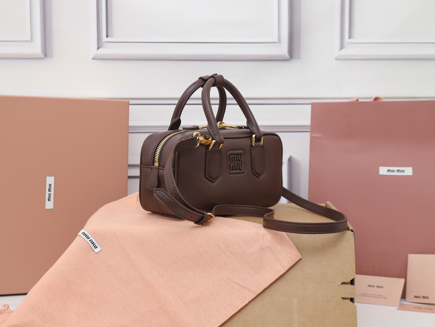 Handbag