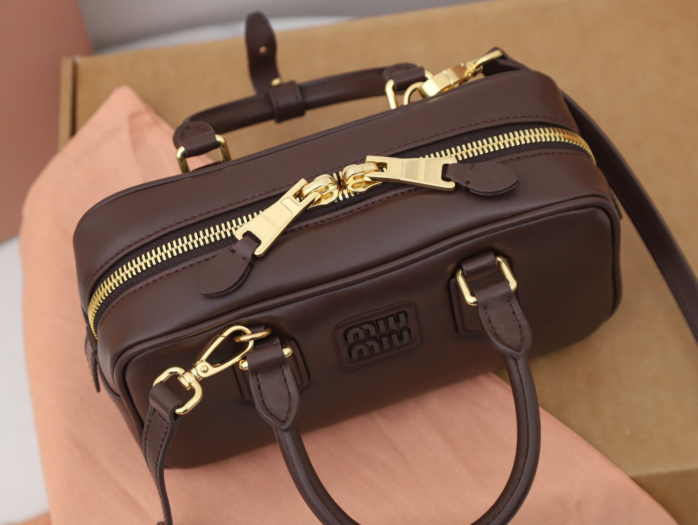 Handbag