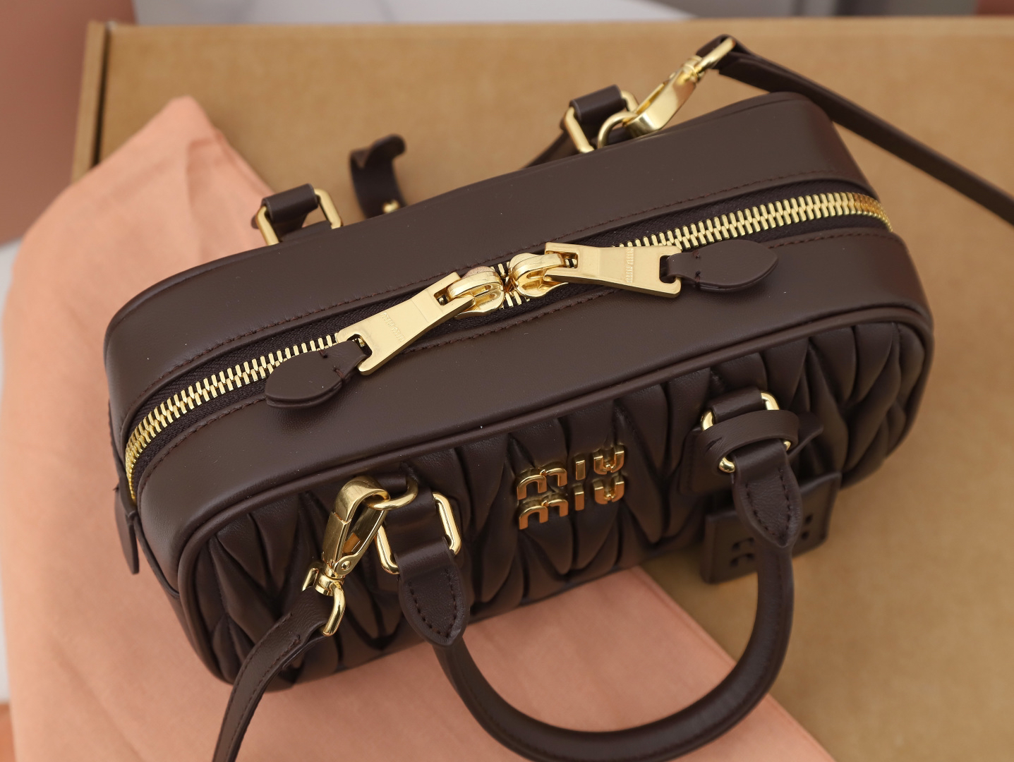 Handbag