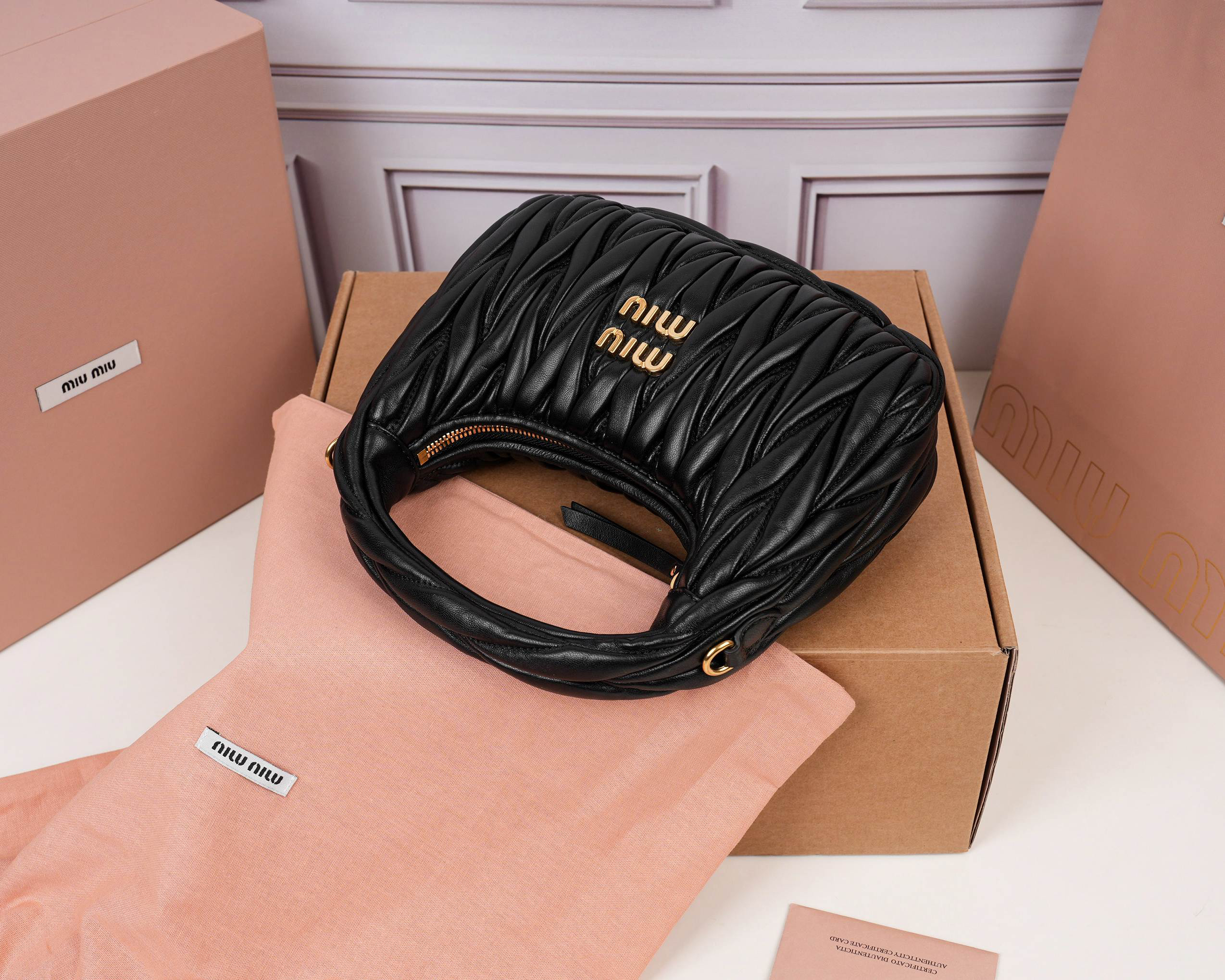 Handbag