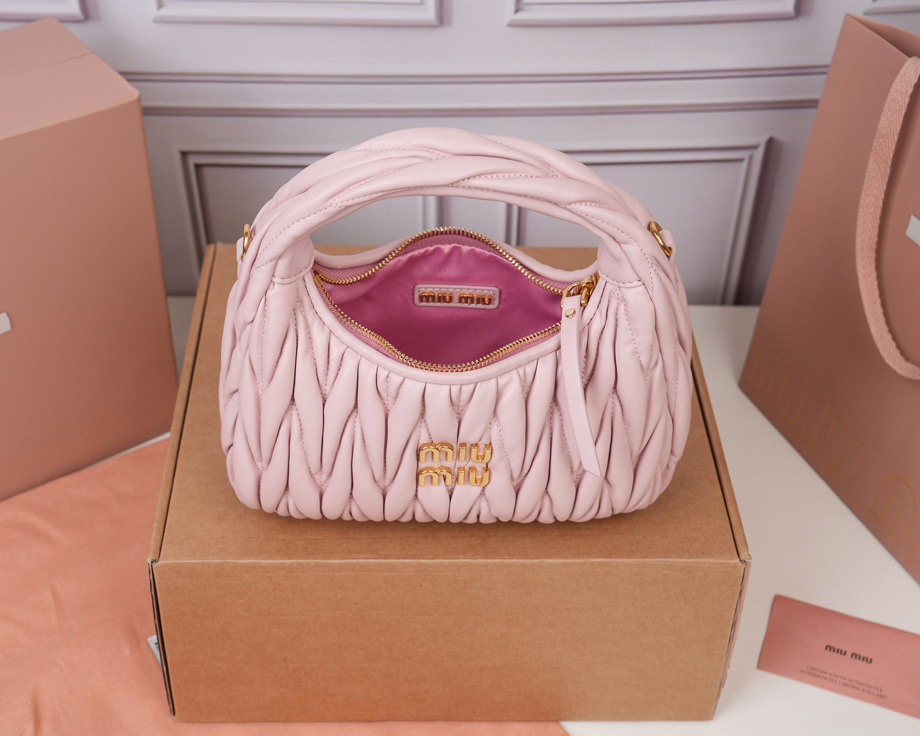 Handbag
