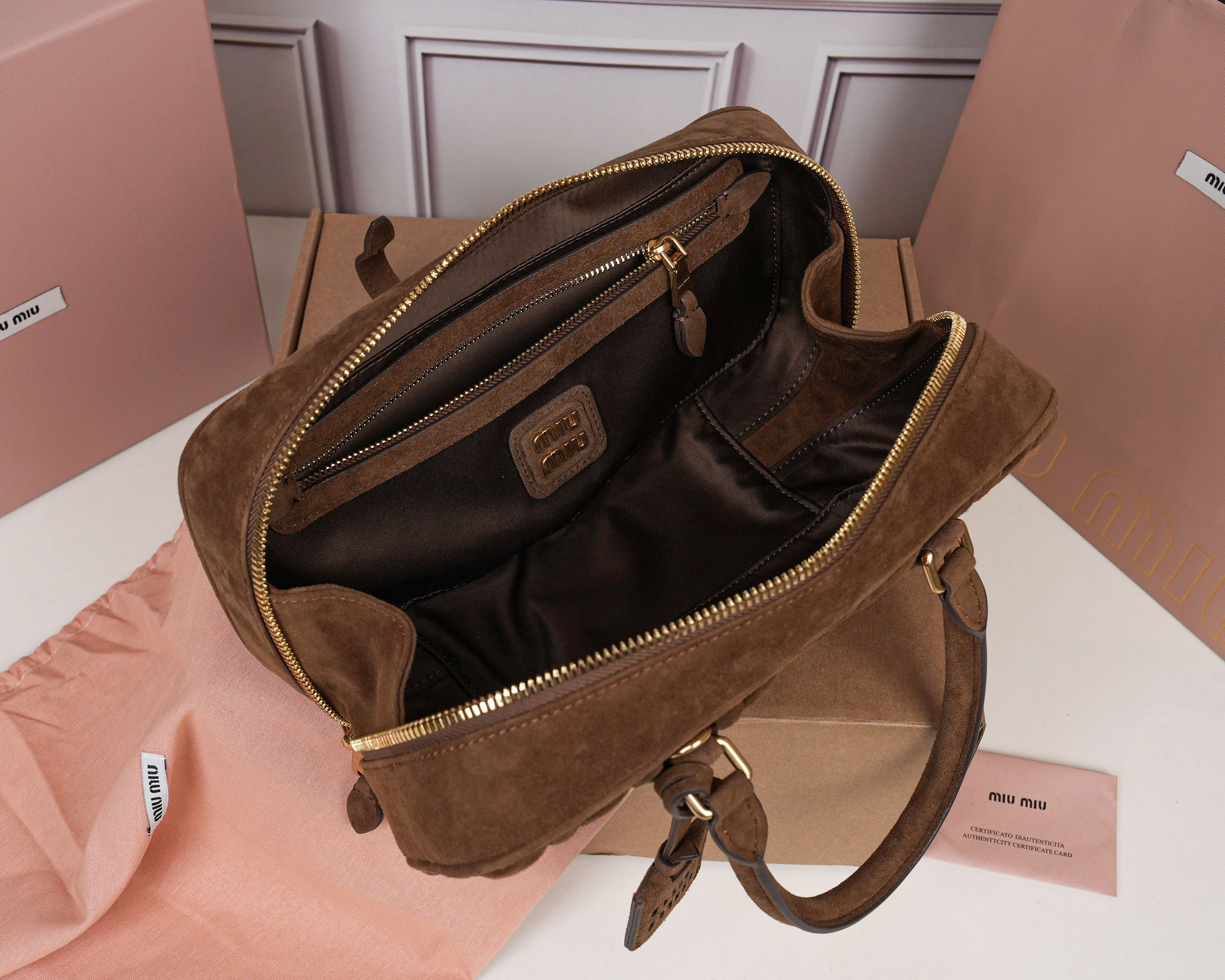 Handbag
