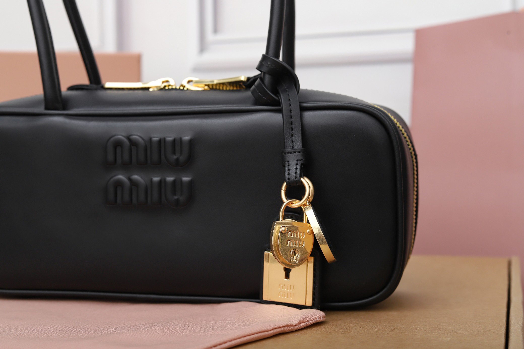 Shoulder Bag