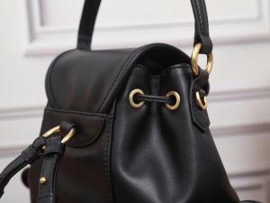 Shoulder Bag in Denim