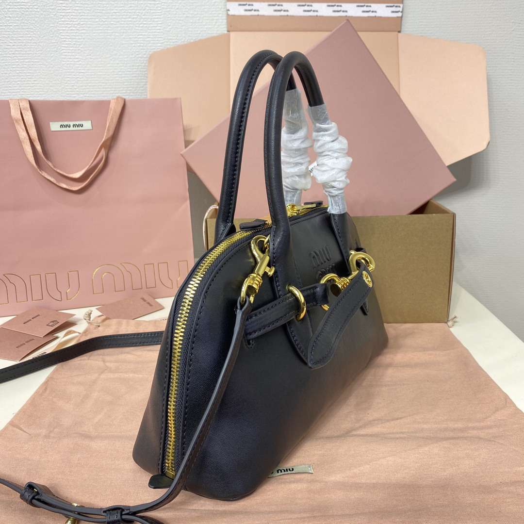 Handbag in Black