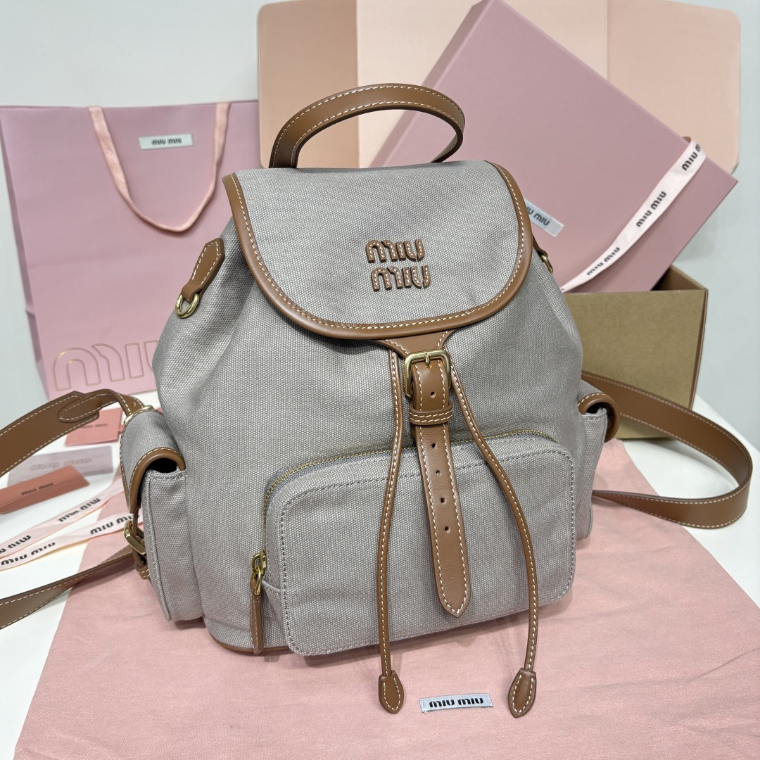 Shoulder Bag in Denim