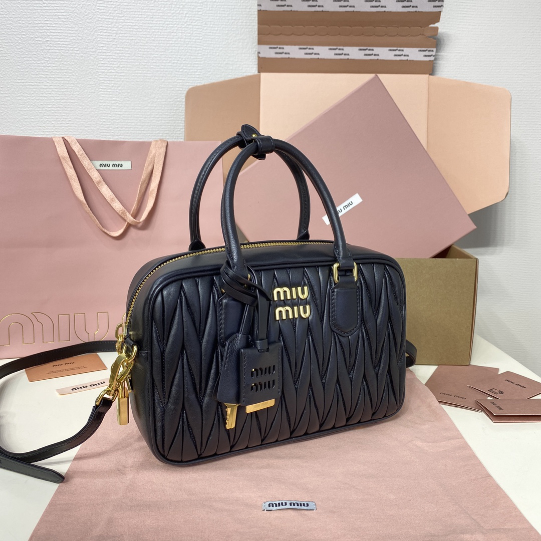 Miu Miu Handbag in Black