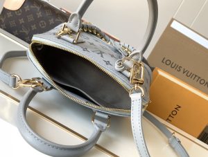 Louis Vuitton Alma BB Shoulder Bag M12561