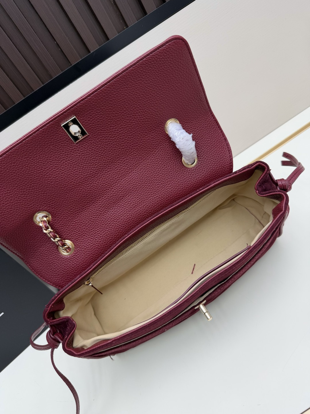 Chanel Handbag 2683