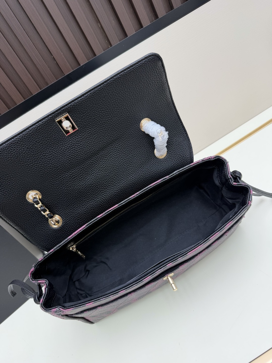 Chanel Handbag 2683