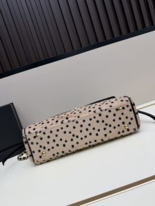Chanel Handbag 2683