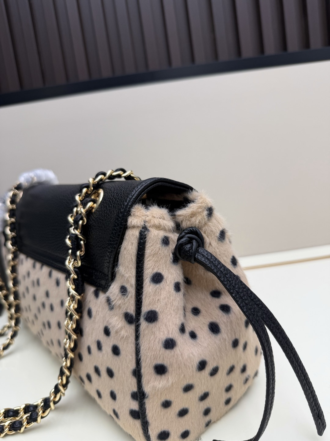 Chanel Handbag 2683