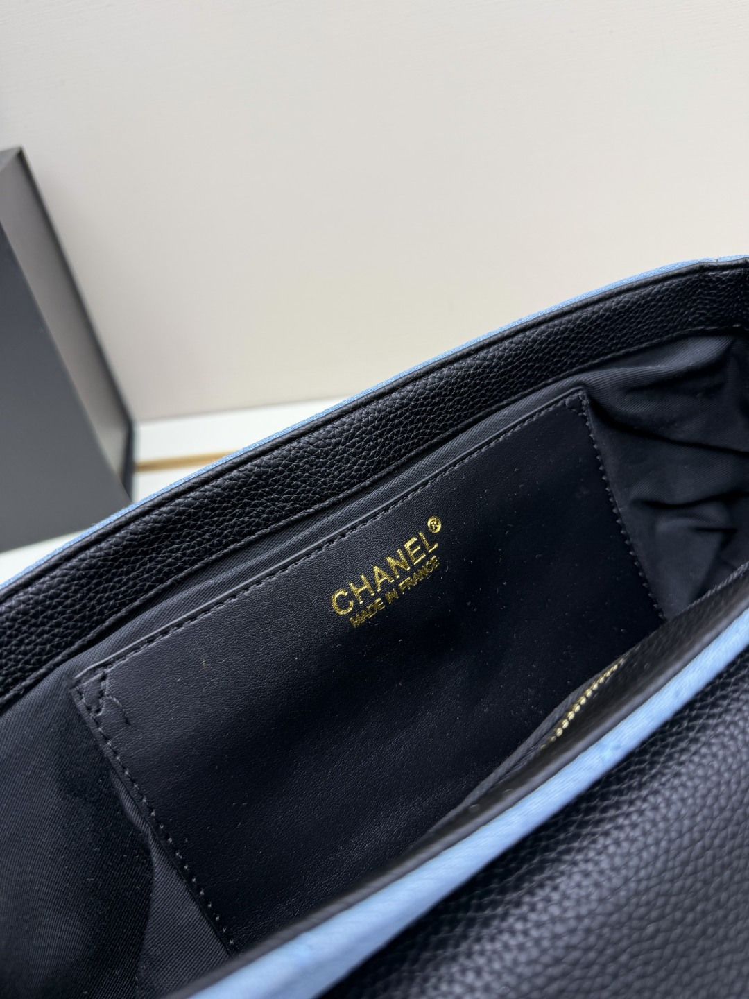 Chanel Handbag 2683