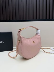 Chanel Shoulder Bag 4904