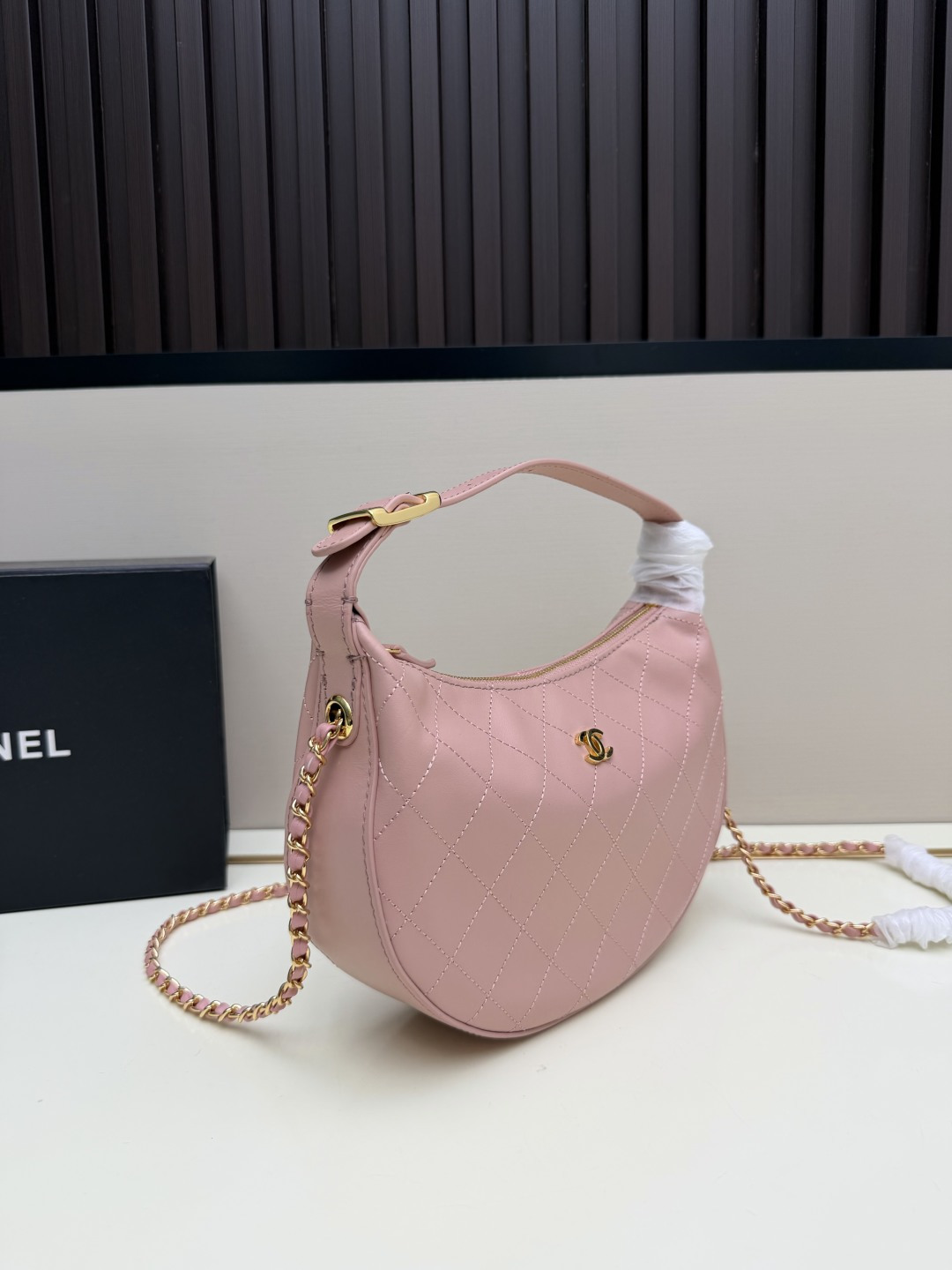 Chanel Shoulder Bag 4904