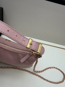 Chanel Shoulder Bag 4904