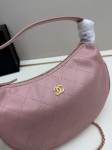 Chanel Shoulder Bag 4904