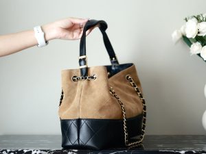 Handbag in Black
