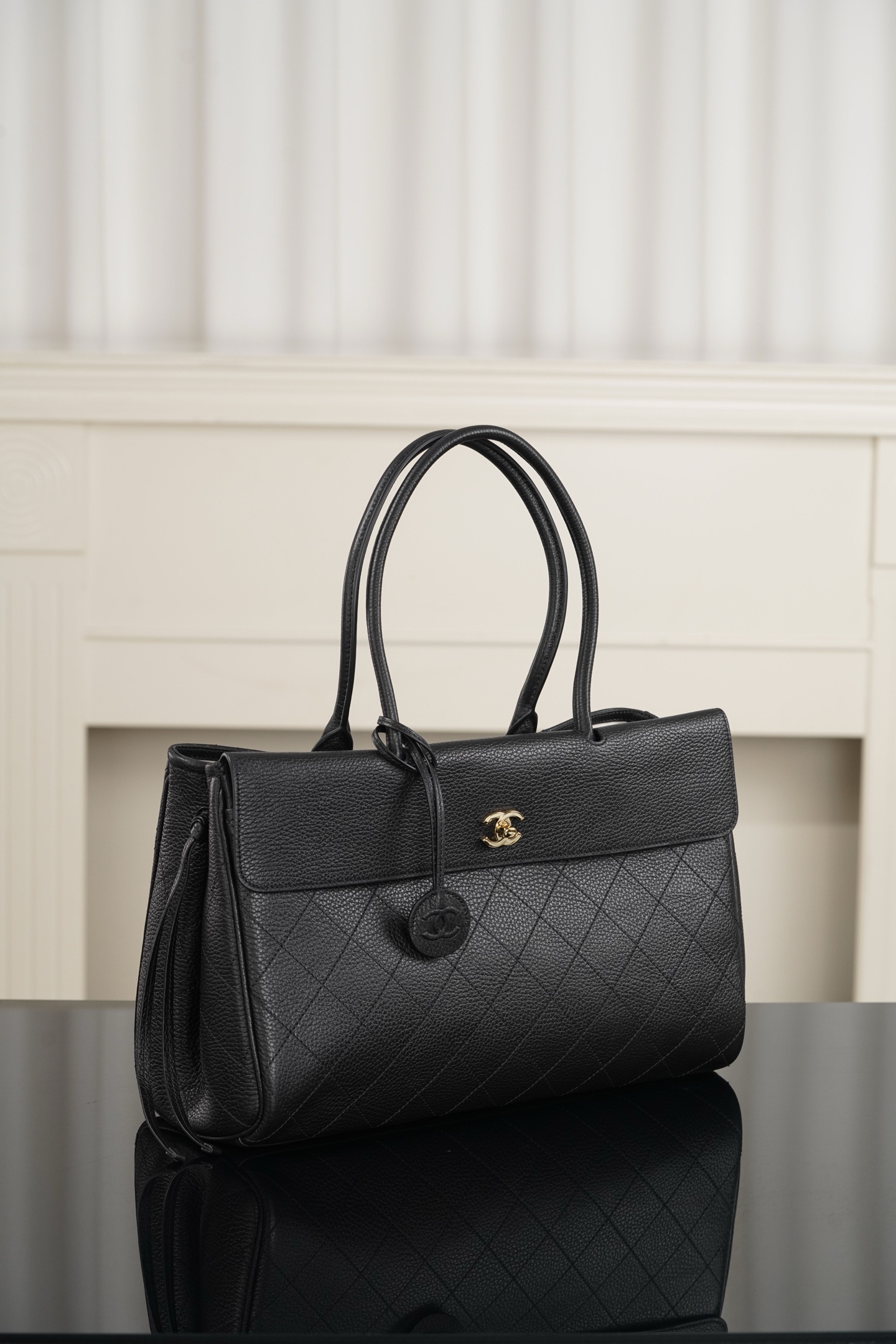 Handbag in Black