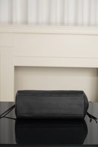 Handbag in Black