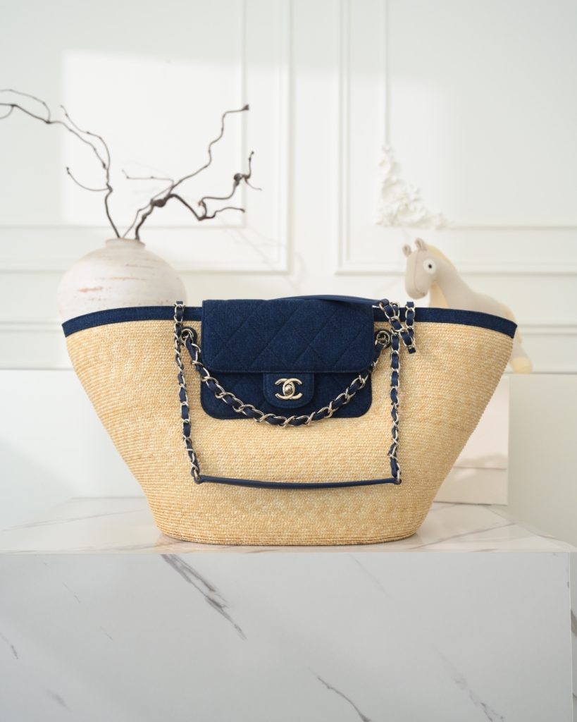 Tote Bag in Denim