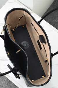 Chanel Tote Bag
