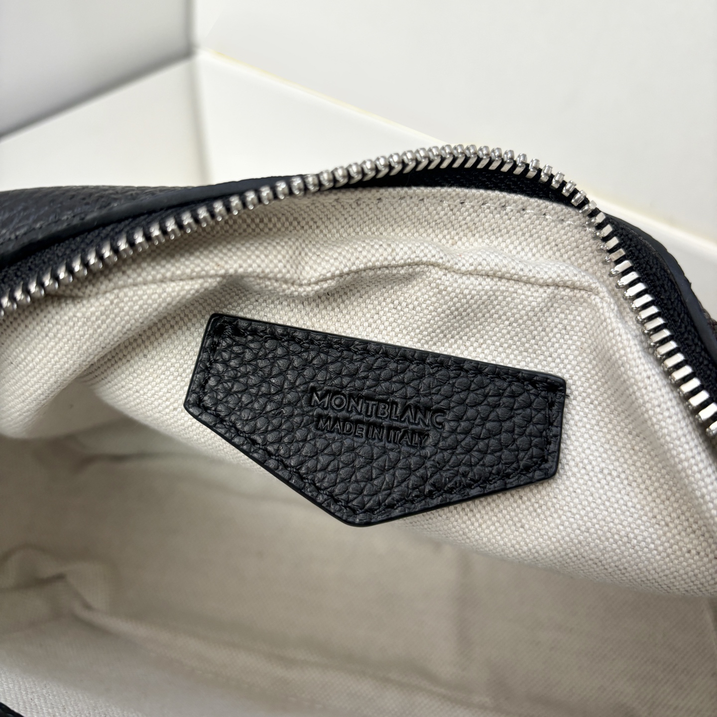 Handbag MB222879