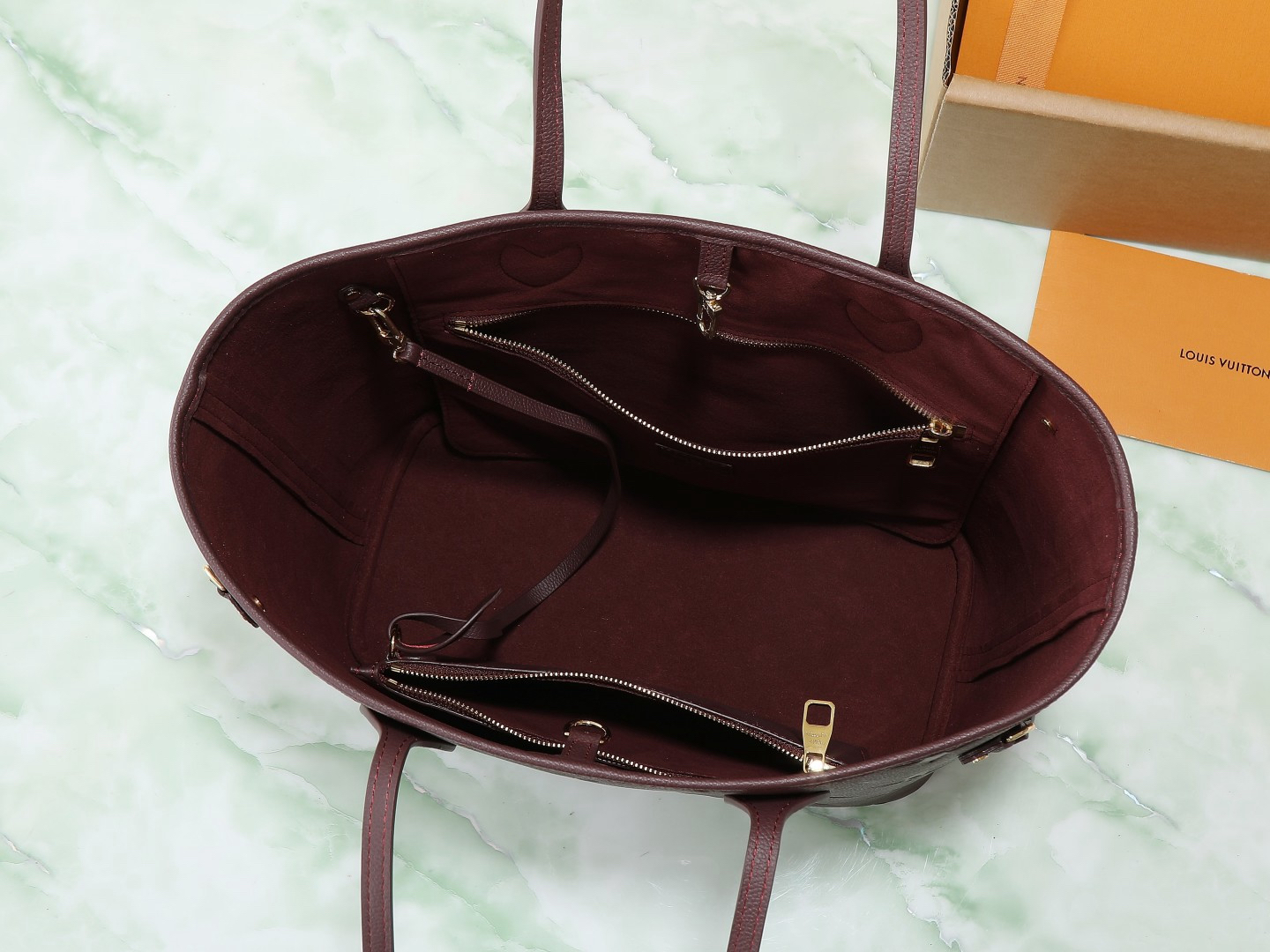 Louis Vuitton Tote Bag M25855