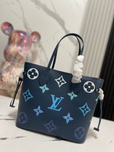 Louis Vuitton Tote Bag M46514 in Blue