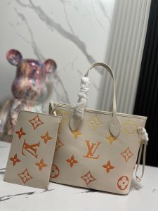 Louis Vuitton Tote Bag M46516