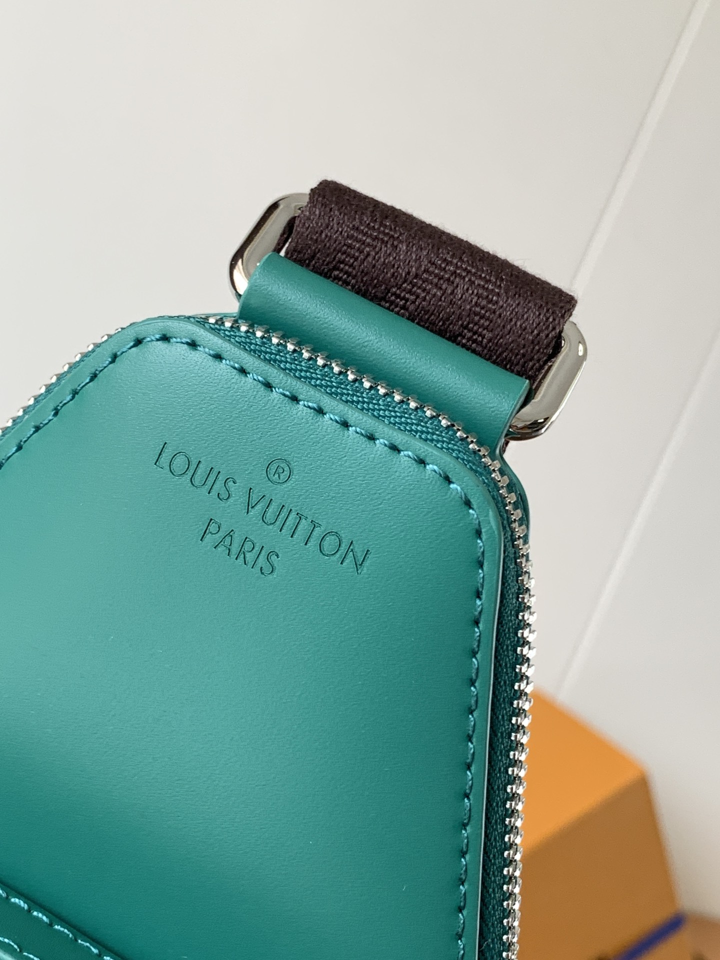 Louis Vuitton Shoulder Bag M12734