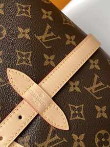Louis Vuitton Handbag M40710