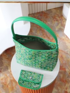Louis Vuitton Tote Bag 020221
