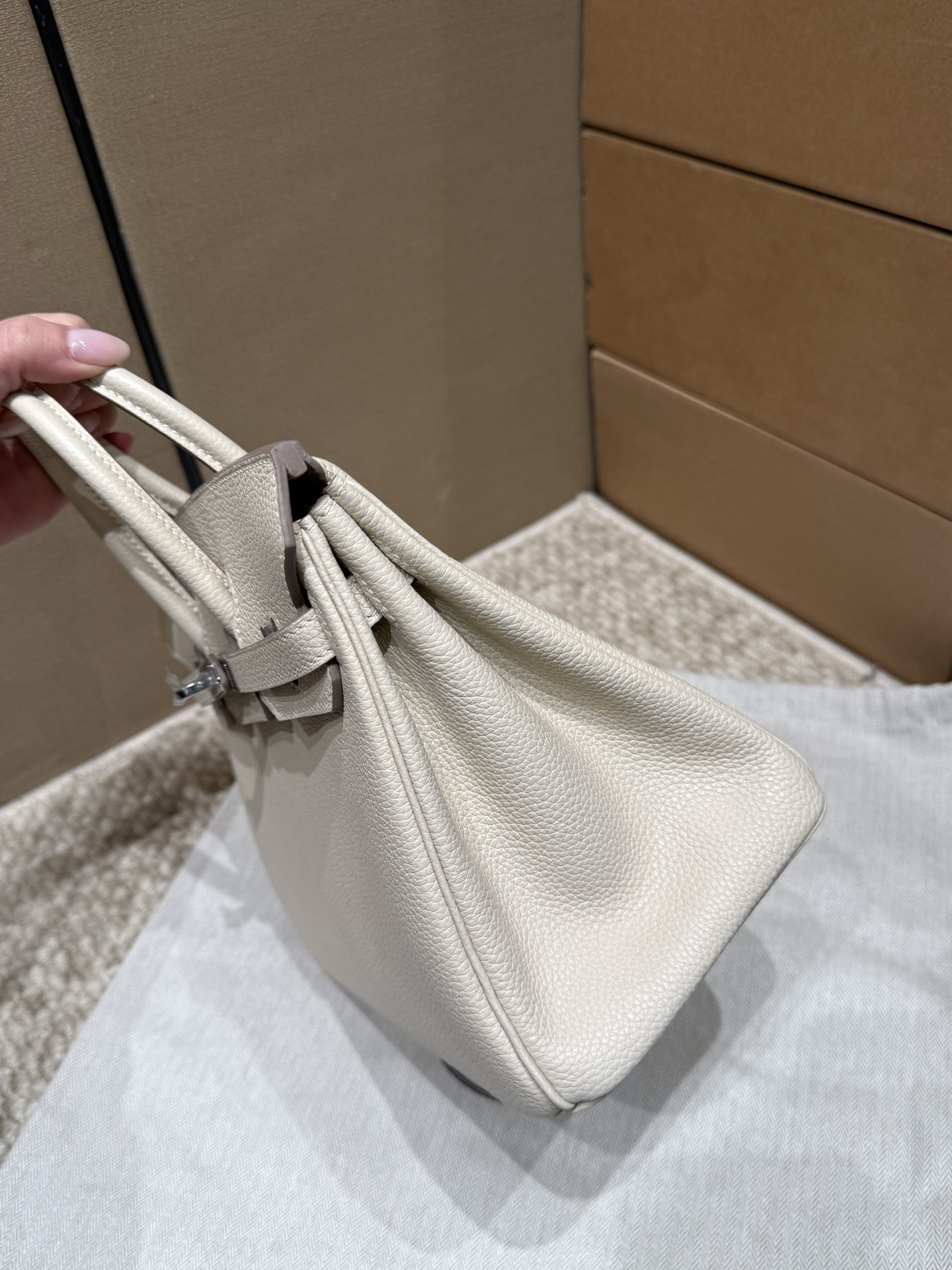 Bag in White