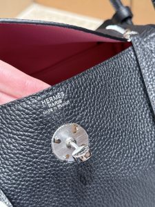 Bag in Black