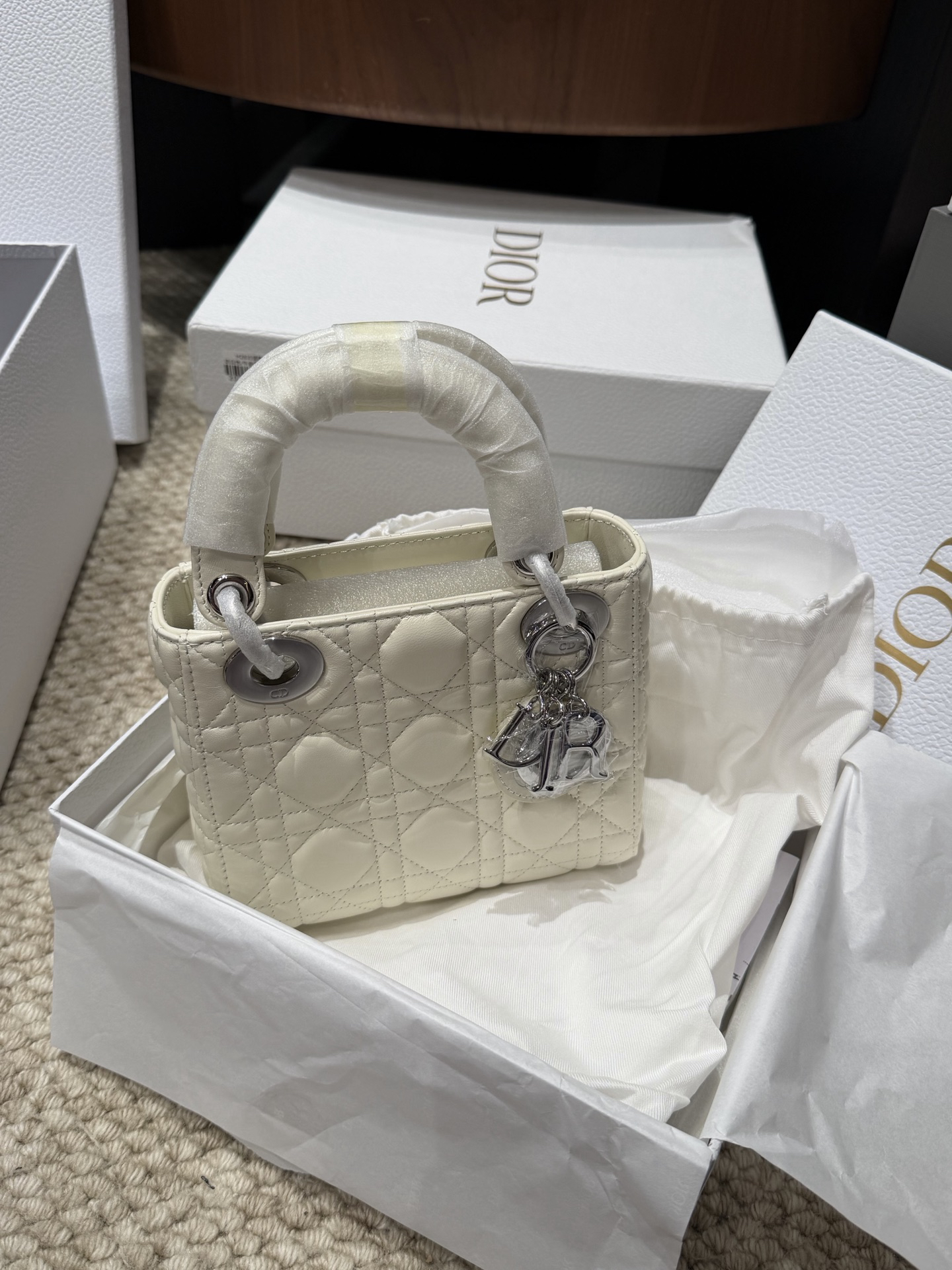 Bag 1228697815
