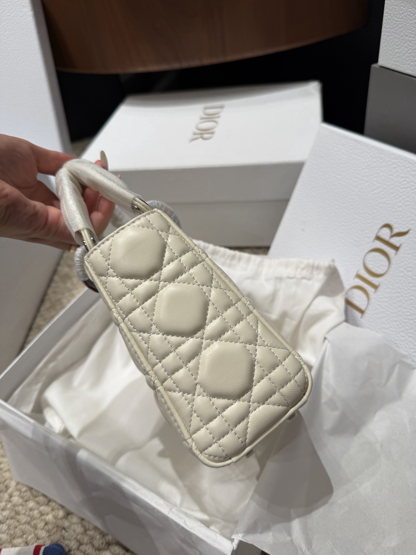 Bag 1228697815