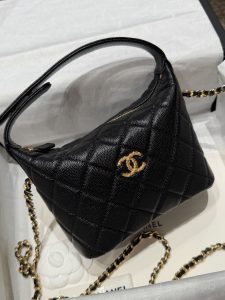 Bag 1228697828