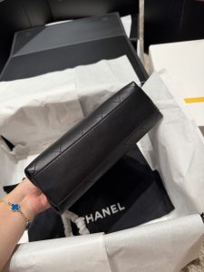 Bag 1228697835