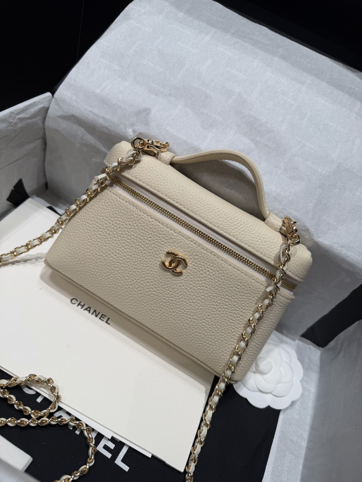 Bag 1228697843