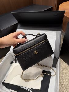 Bag 1228697846