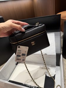 Bag 1228697846