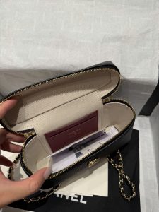 Bag 1228697846
