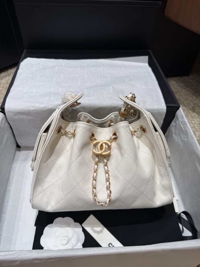 Bag in White