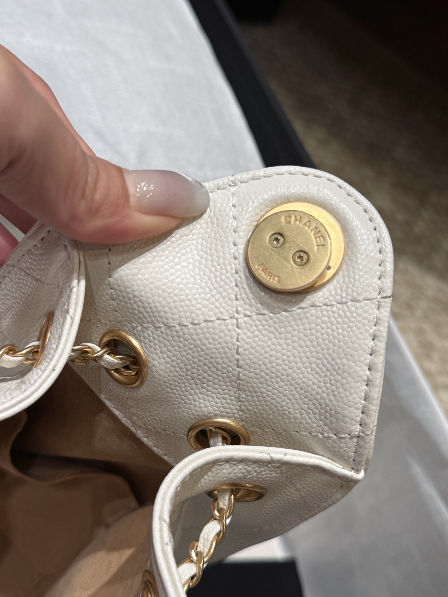 Bag in White