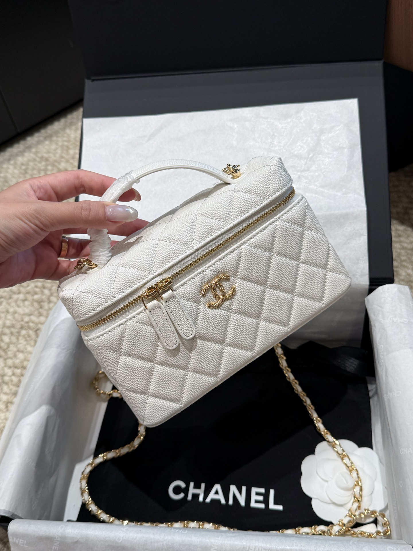 Bag 1228697895