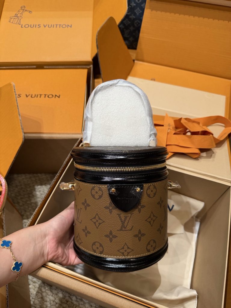 Louis Vuitton Handbag