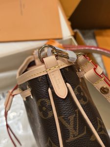 Louis Vuitton Handbag