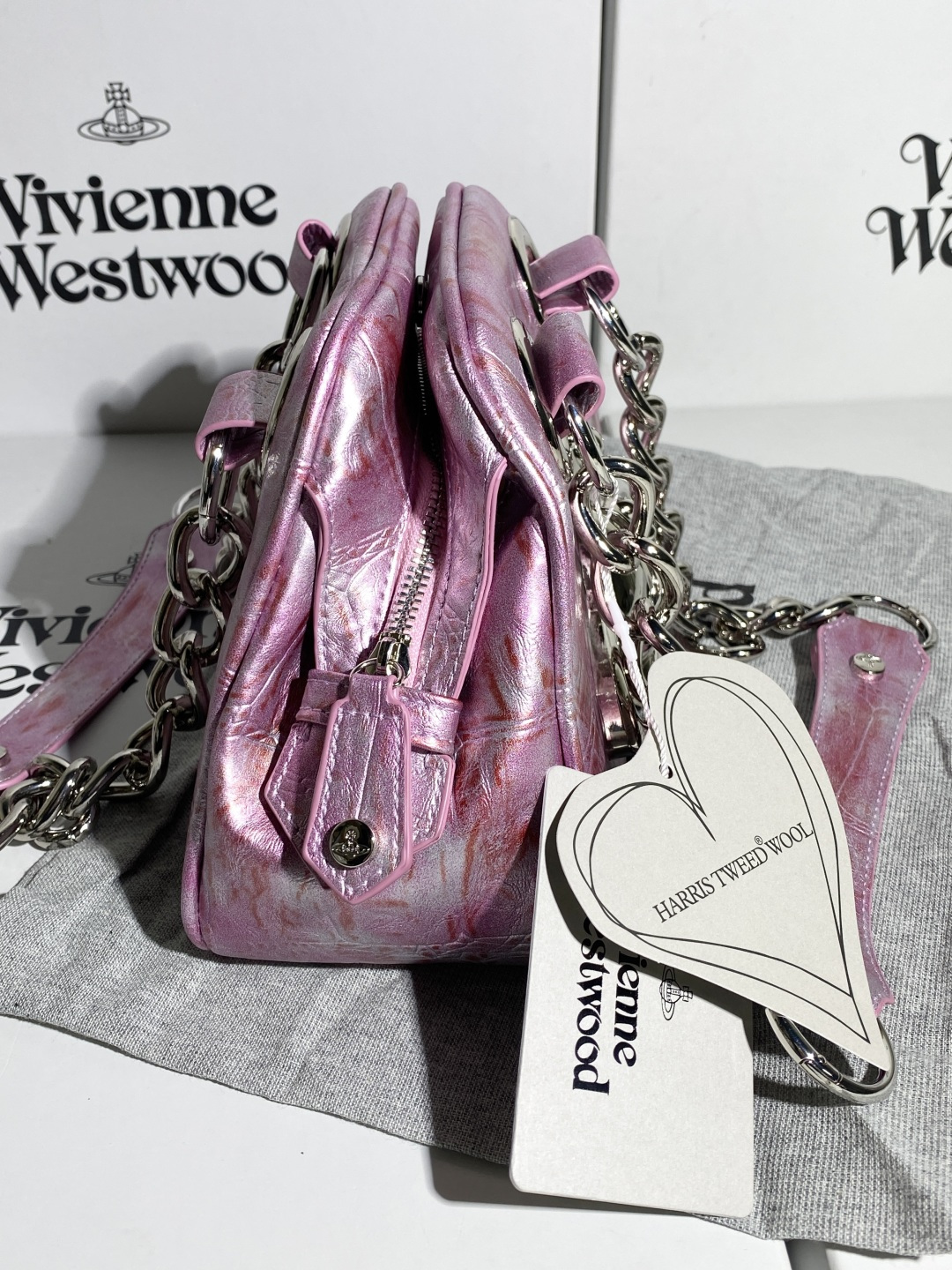 Bag 1228698369